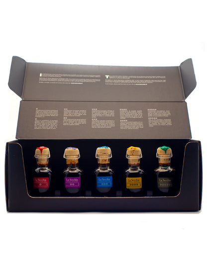 Tasting box with 5 varieties of balsamic dressing